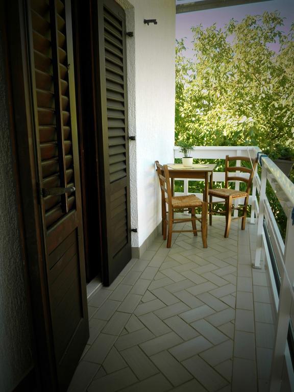 Apartments Ida Sućuraj Exterior foto